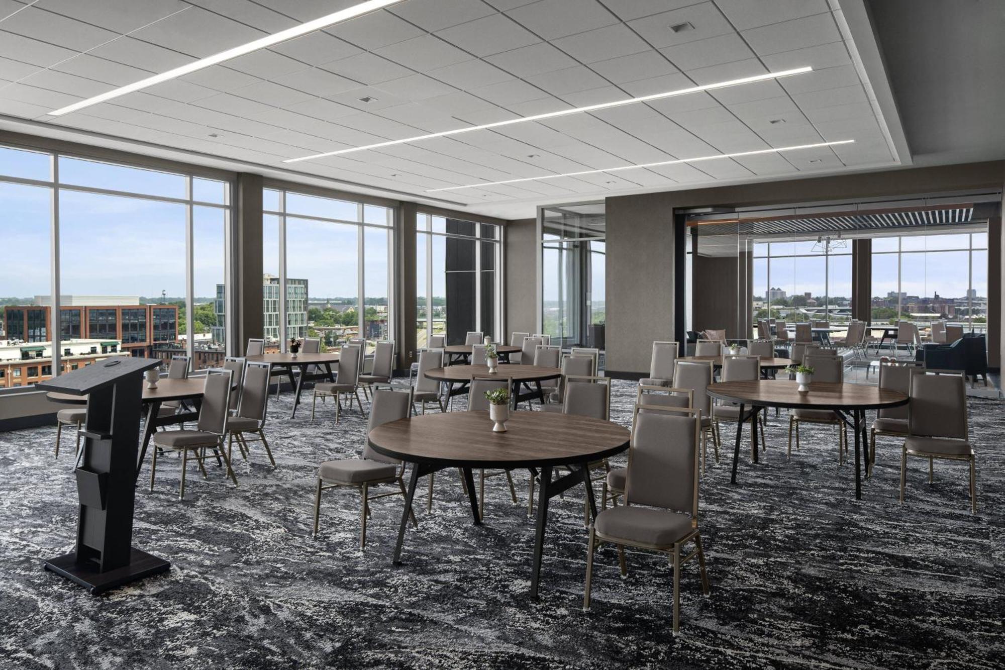 Ac Hotel By Marriott Columbus Downtown Eksteriør bilde